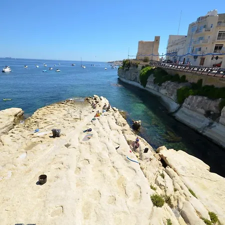 Blue Harbour 1 Seafront Holiday 2-bedroom With Terrace St Pauls Bay * St. Paul's Bay