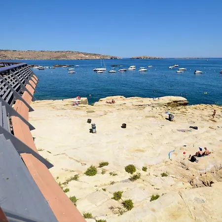 Blue Harbour 1 Seafront Holiday 2-bedroom With Terrace St Pauls Bay *
