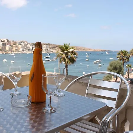 Blue Harbour 1 Seafront Holiday 2-bedroom With Terrace St Pauls Bay * St Paul's Bay