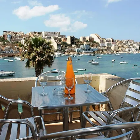 Blue Harbour 1 Seafront Holiday 2-bedroom With Terrace St Pauls Bay Apartamento